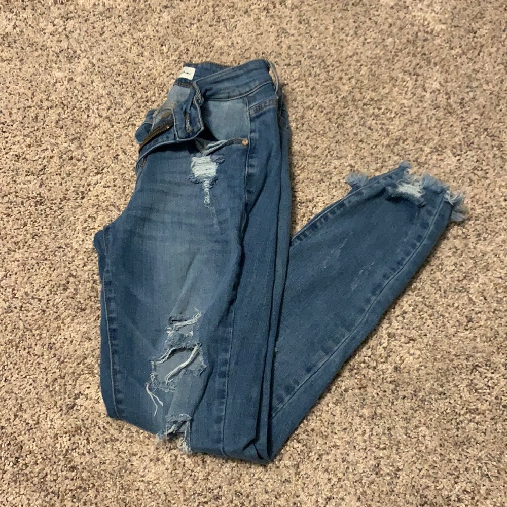 Vici KanCan distressed jean